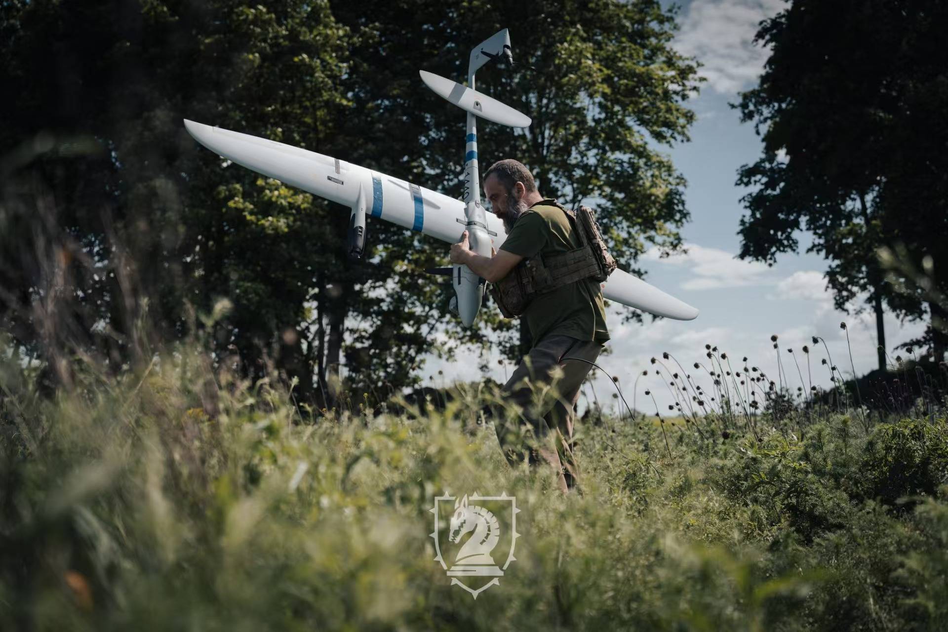 就是德国今年援助1万把步枪14万发炮弹A